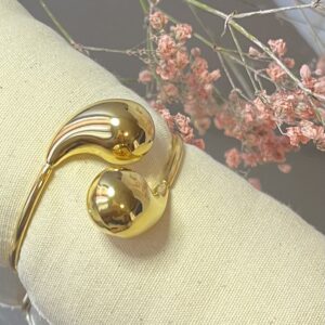 Bracelets stylé en doré